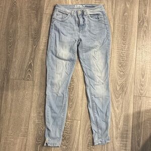 Only Jeans (28)